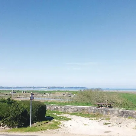 Stunning In Vilde-la-marine, Hirel